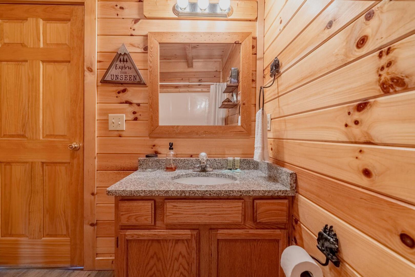 Bear Necessities By Eden Crest Chalet *