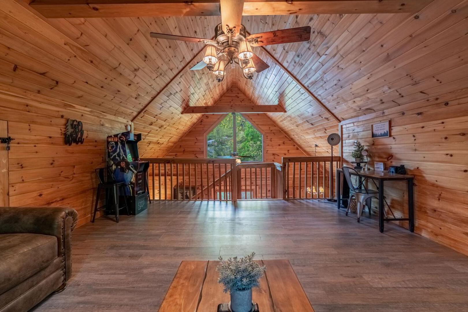 Bear Necessities By Eden Crest Sevierville